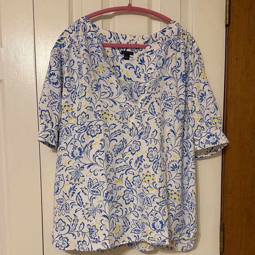Ann Taylor XL - White Blouse with Blue and Yellow Floral Print